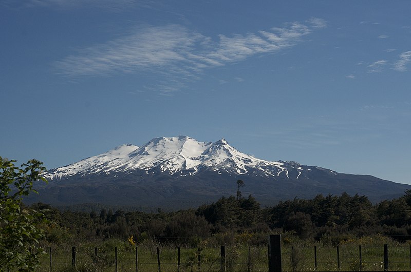 File:Ruapehu from Rangataua.jpg