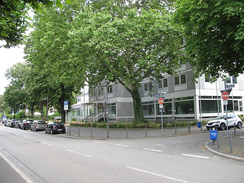 File:Schaumainkai 69, 2, Sachsenhausen, Frankfurt am Main.jpg