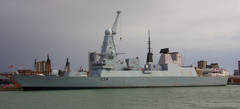 File:Ships in Portsmouth 30 - D34.jpg
