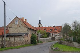 Středokluky