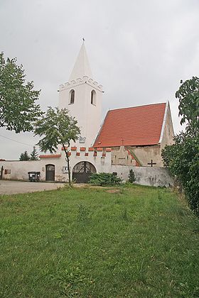 Staré Ždánice - kostel svatého Václava.jpg