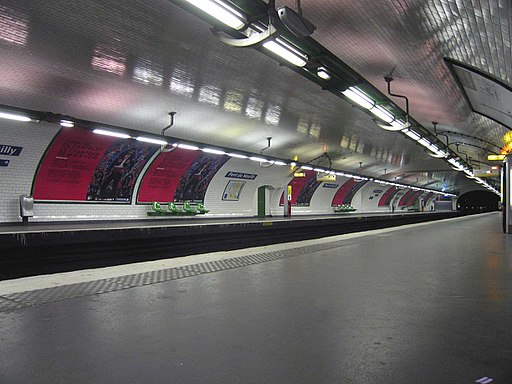 Station-Pont-de-Neuilly