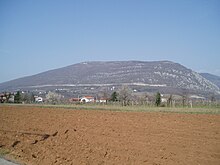 Il monte Sabotino visto da Gorizia