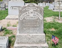Susan S. McKinney-Steward nagrobek na cmentarzu Green-Wood (62062) .jpg