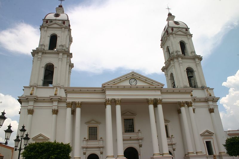 File:Templo de San Antonio de Padua Tlajomulco de Zúñiga Jalisco 1.jpg