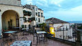 Il terrazzino esterno alla tisaneria