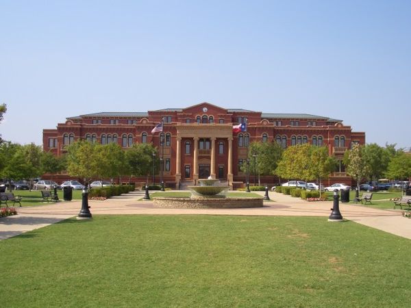 Southlake City Hall, Southlake Town Square