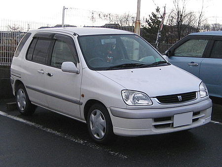 Toyota_Raum