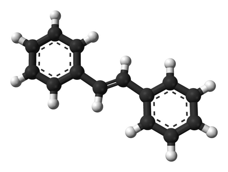 File:Trans-stilbene-from-xtal-3D-balls.png