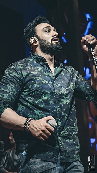 <span class="mw-page-title-main">Umair Jaswal</span> Pakistani singer and actor (born 1986)