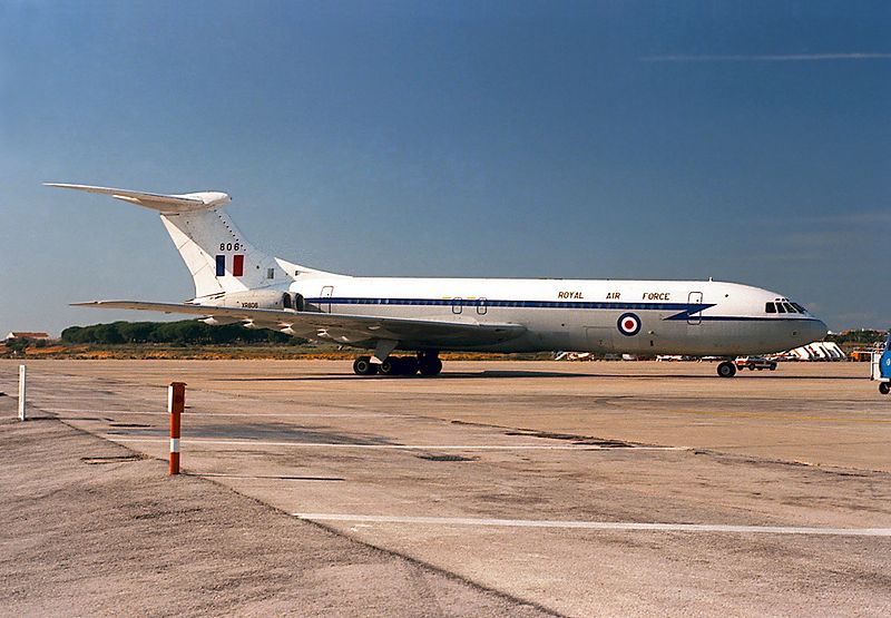 File:Vickers VC10 C1K, UK - Air Force AN0371371.jpg