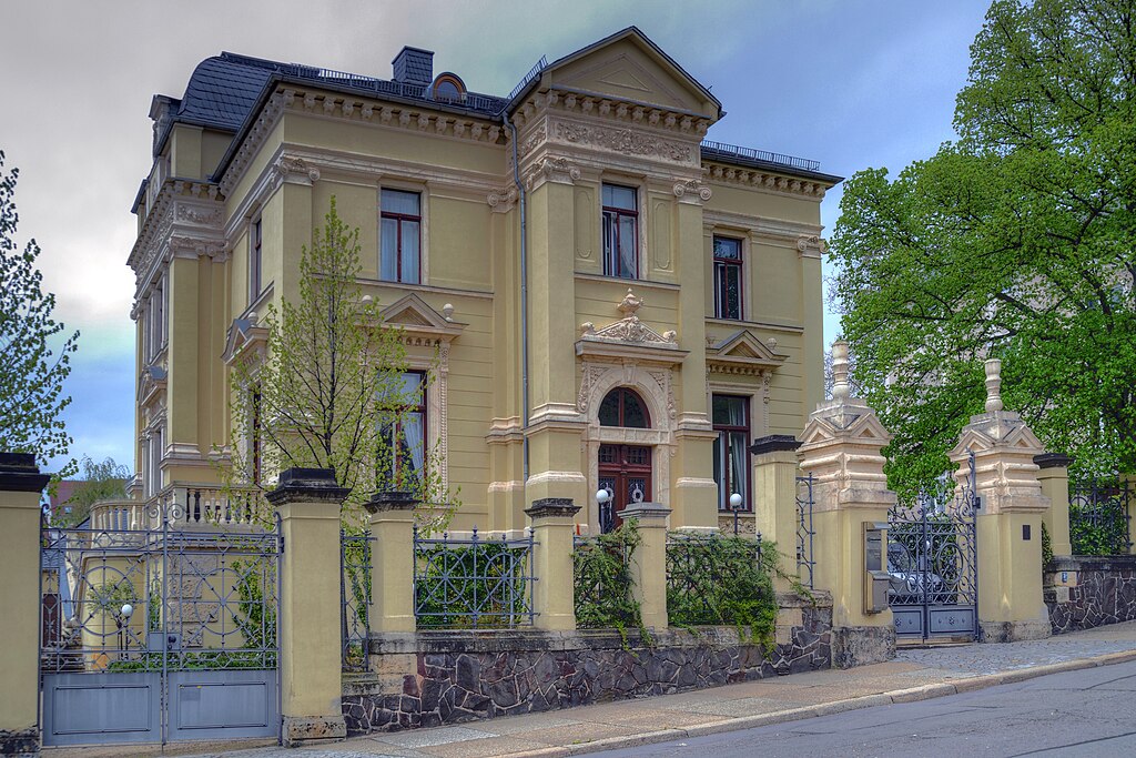 1024px-Villa_Eichenberg.jpg