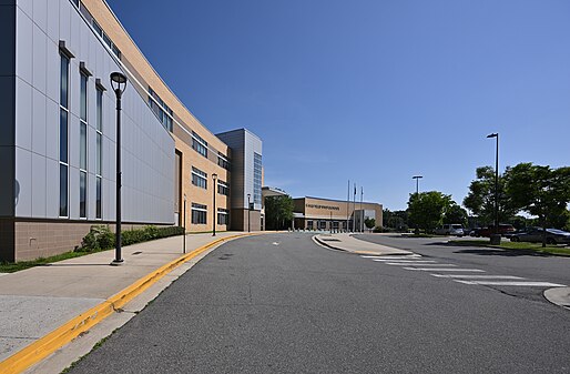Wakefield High School, Arlington VA