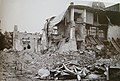 Polski: zbombardowane centrum - rozbiórka ruin