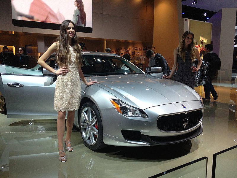 File:" 13 Maserati Quattroporte - Italian luxury sedan at Detroit.jpg