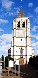 Église Saint-Médard de Camphin-en-Carembault.