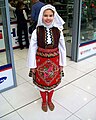 Девојче во македонска етно носија