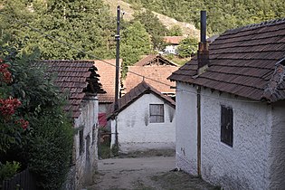 Улица во северниот дел на селото