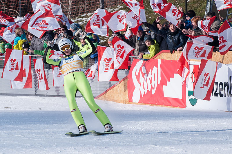 File:20150201 1333 Skispringen Hinzenbach 8429.jpg