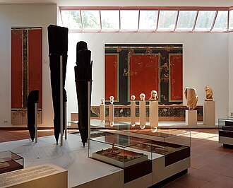 Roman archaeology 2018 Rheinisches Landesmuseum Trier, Freskensaal 1.jpg