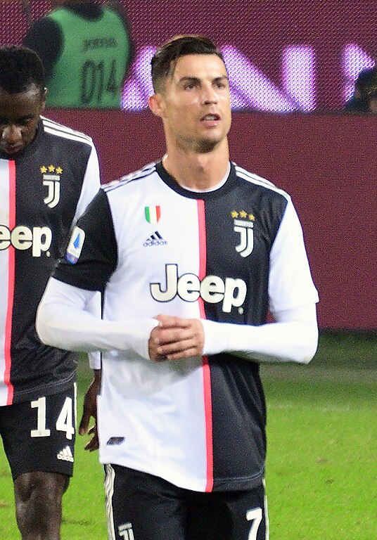 File:2019-20 Serie A - Torino v Juventus - Cristiano Ronaldo (cropped).jpg - Wikimedia Commons