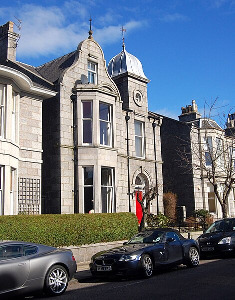 File:32 Hamilton Place, Aberdeen - geograph.org.uk - 3890366.jpg