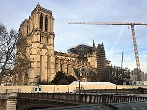 Nantes: Fragilisée par les vents, la grue jaune va faire l'objet d