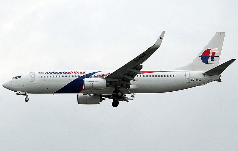 File:9M-MLO B737-8H6 Malaysia Airlines (8281035218).jpg