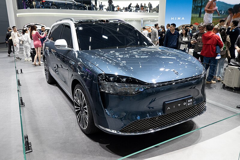 File:AITO M9 at Auto Guangzhou 2023 20231126.jpg