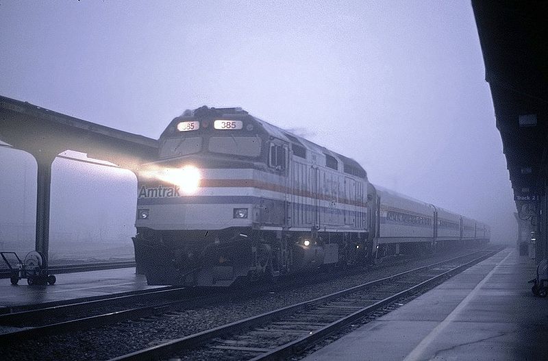 File:AMTK 385 Sac Depot Feb 1995xRP - Flickr - drewj1946.jpg