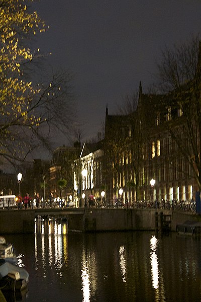 File:Amsterdam By Night ^Flickr12Days - panoramio.jpg