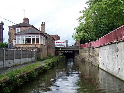 How to get to Gateford Park Primary School with public transport- About the place