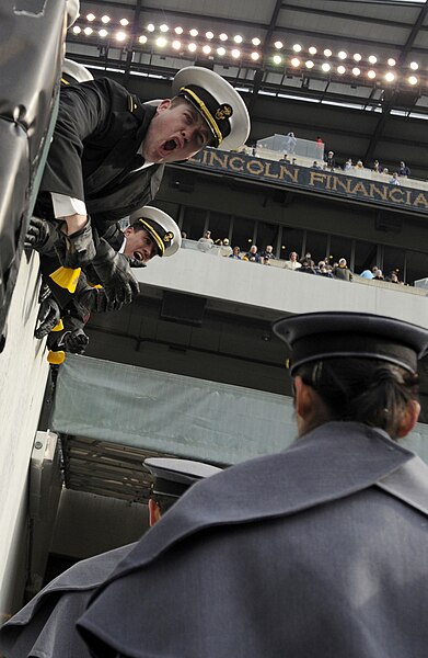File:Army-Navy Game 2008 taunting.jpg