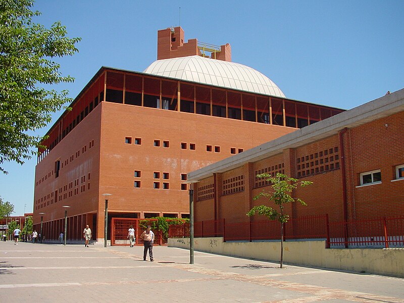 File:Auditorio Padre Soler Campus, Universidad Carlos III.jpg