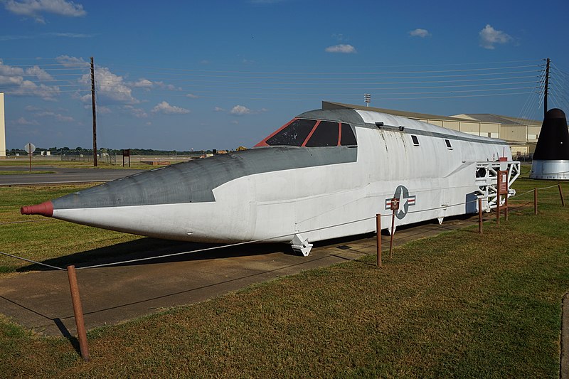 File:Barksdale Global Power Museum September 2015 24 (Convair B-58 Hustler rocket sled).jpg