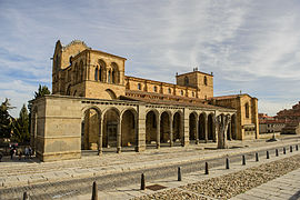 Basilica of San Vicente, Ávila, España.jpg