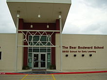 The Bear Boulevard School BearBoulevardPreKSpringValleyVillage.JPG