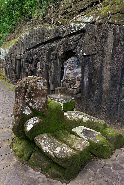 File:Bedulu village, Yeh Pulu temple, Bali, 20220824 1032 0642.jpg