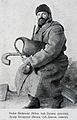 Дудар з беларускай дудой (Дзісенскі павет), фотапаштоўка каля 1905 года.