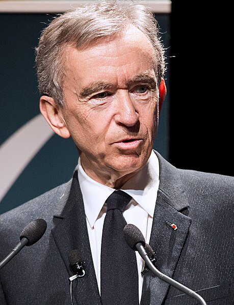 Bernard Arnault Facts for Kids