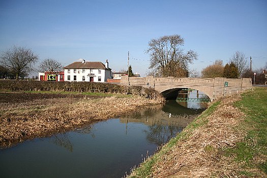 The River Ancholme and The Bell at Bishopbridge Bishopbridge - geograph.org.uk - 124140.jpg