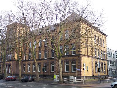 Bochum Gymnasium am Ostring.jpg