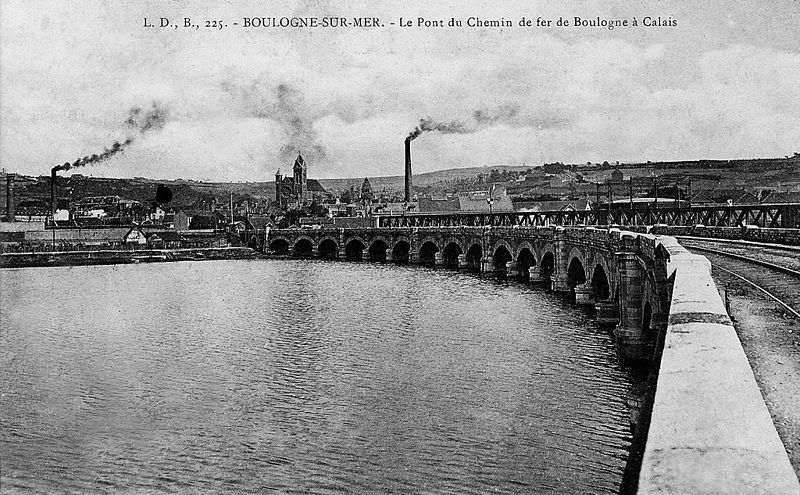 File:Boulogne-pont-pierre-sur-la-Liane-1900.jpg