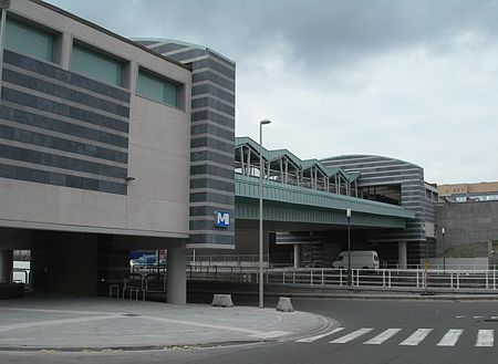 Brussels metro Delacroix01