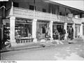 Butikkar i Tanga tidleg på 1900-talet
