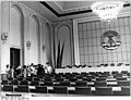 Bundesarchiv Bild 183-U0912-0301, Berlin, Rotes Rathaus, Abgeordnetensaal.jpg