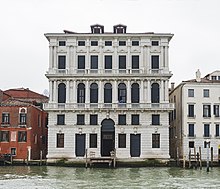 Grand Canal facade Ca' Corner della Regina (Venice).jpg