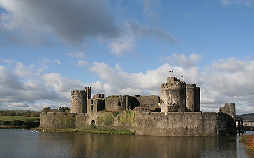 Caerphilly Castle 1.jpg