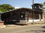 Calles, fachadas de edificios y contexto urbano del centro histórico de Teotepeque.