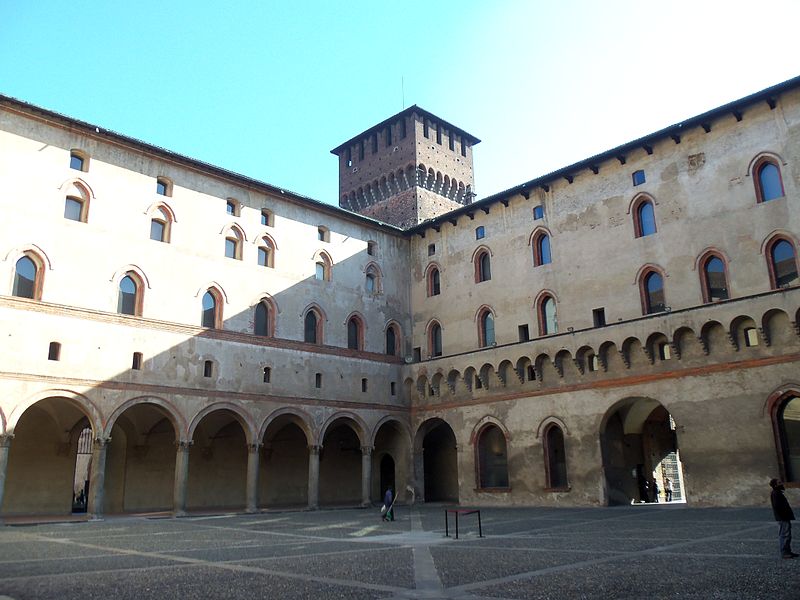 File:Castello 29.10.10 048.JPG